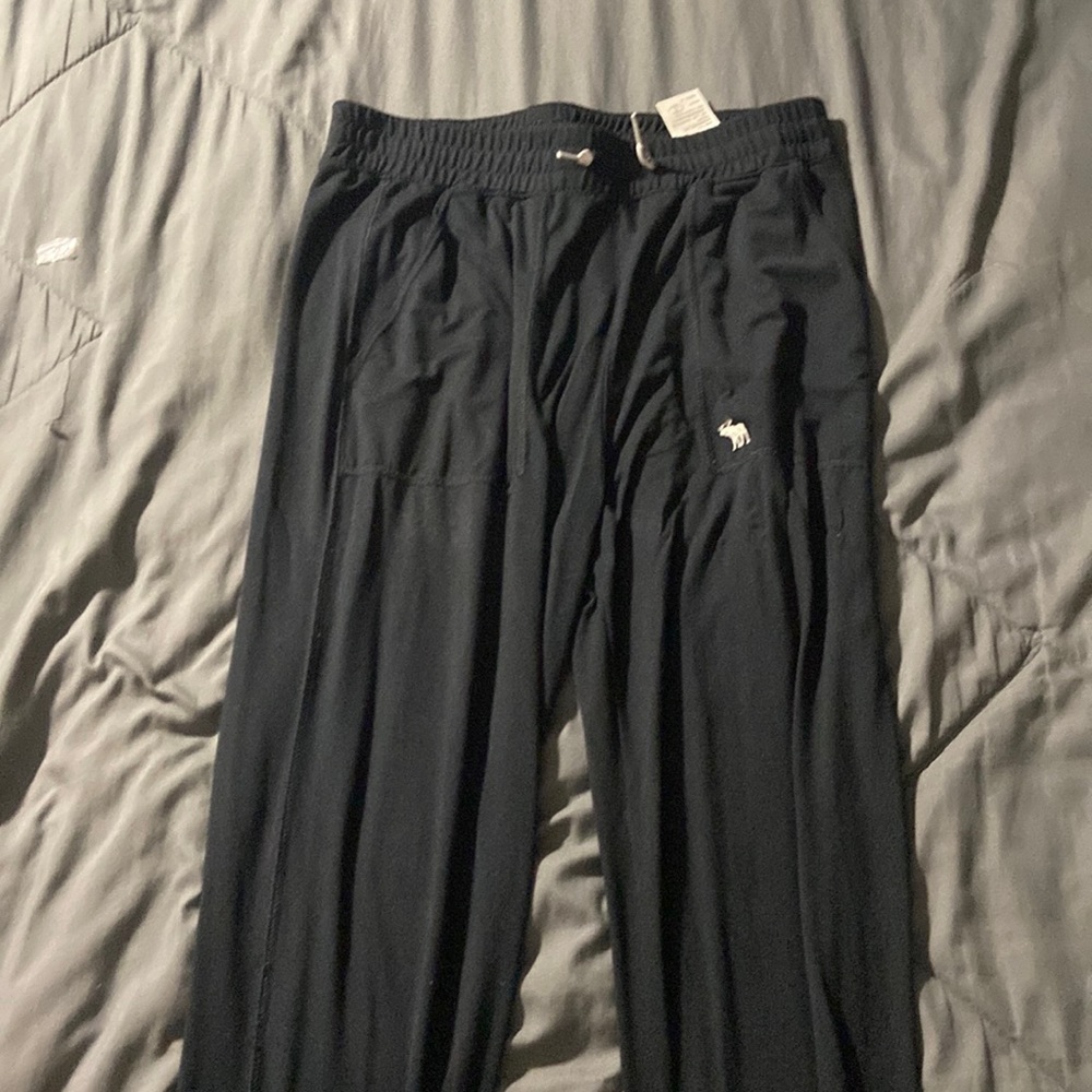 Abercrombie kids joggers black